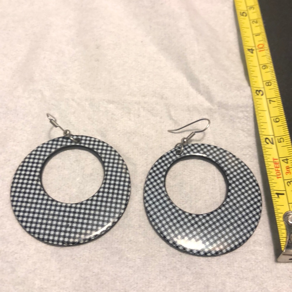Black and white gingham circle earrings